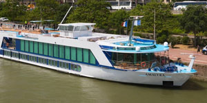 AMA Waterways Amalyra