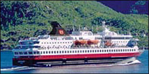 Hurtigruten Richard With