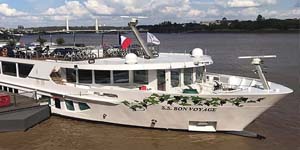 Uniworld Boutique River Cruise Collection S.S. Bon Voyage